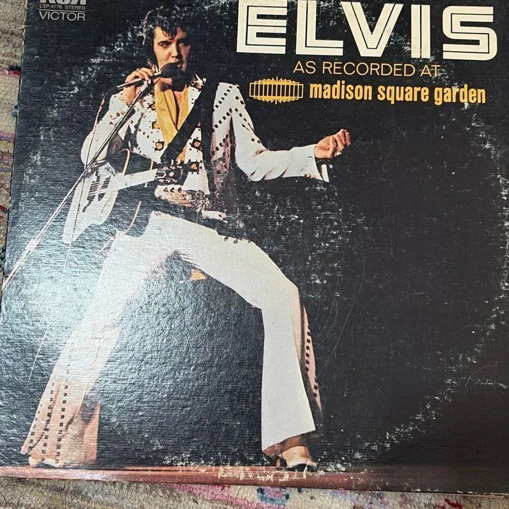Vintage vinyl, Elvis Presley Madison Square Garden great shape